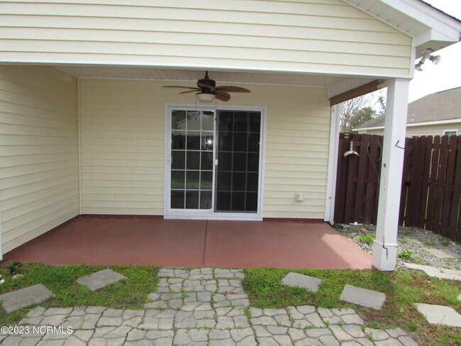 Building Photo - 4409 Southern Pine Dr SE