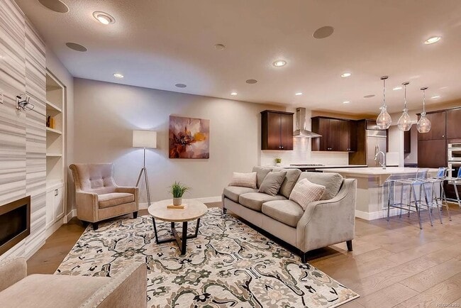 Building Photo - 1112 S Grant St