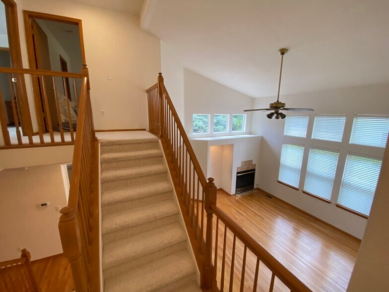 Building Photo - 4794 S Cathay Ct