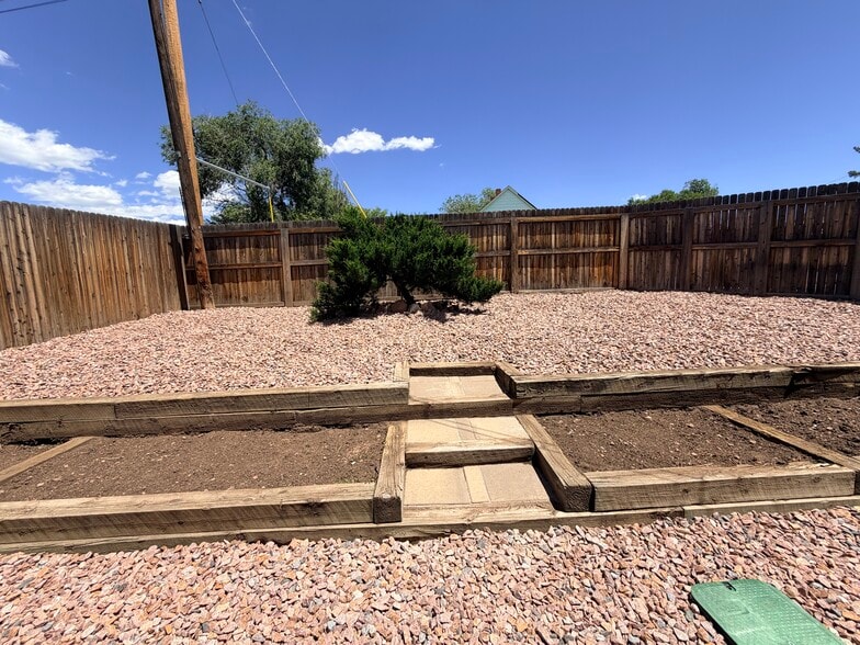 Yard view north - 2525 W Vermijo Ave