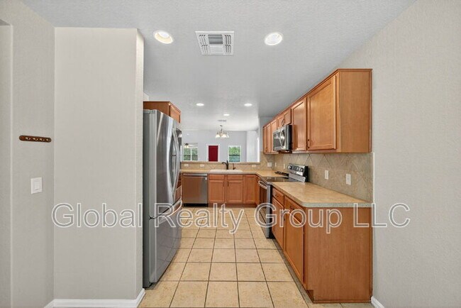 Building Photo - 5400 Storm King