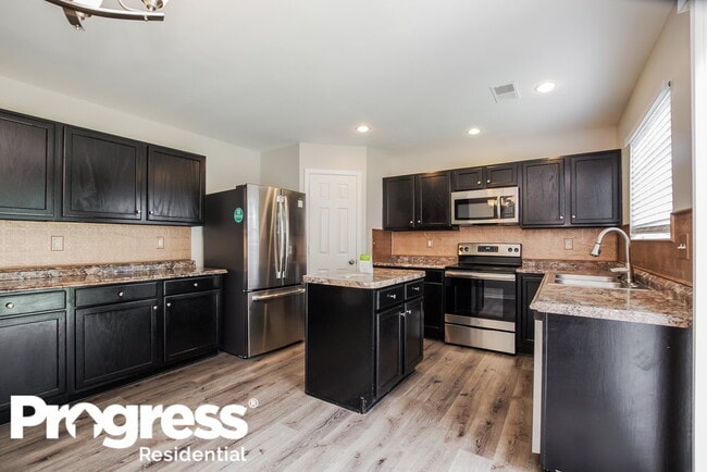 Building Photo - 4048 Catawba Creek Dr