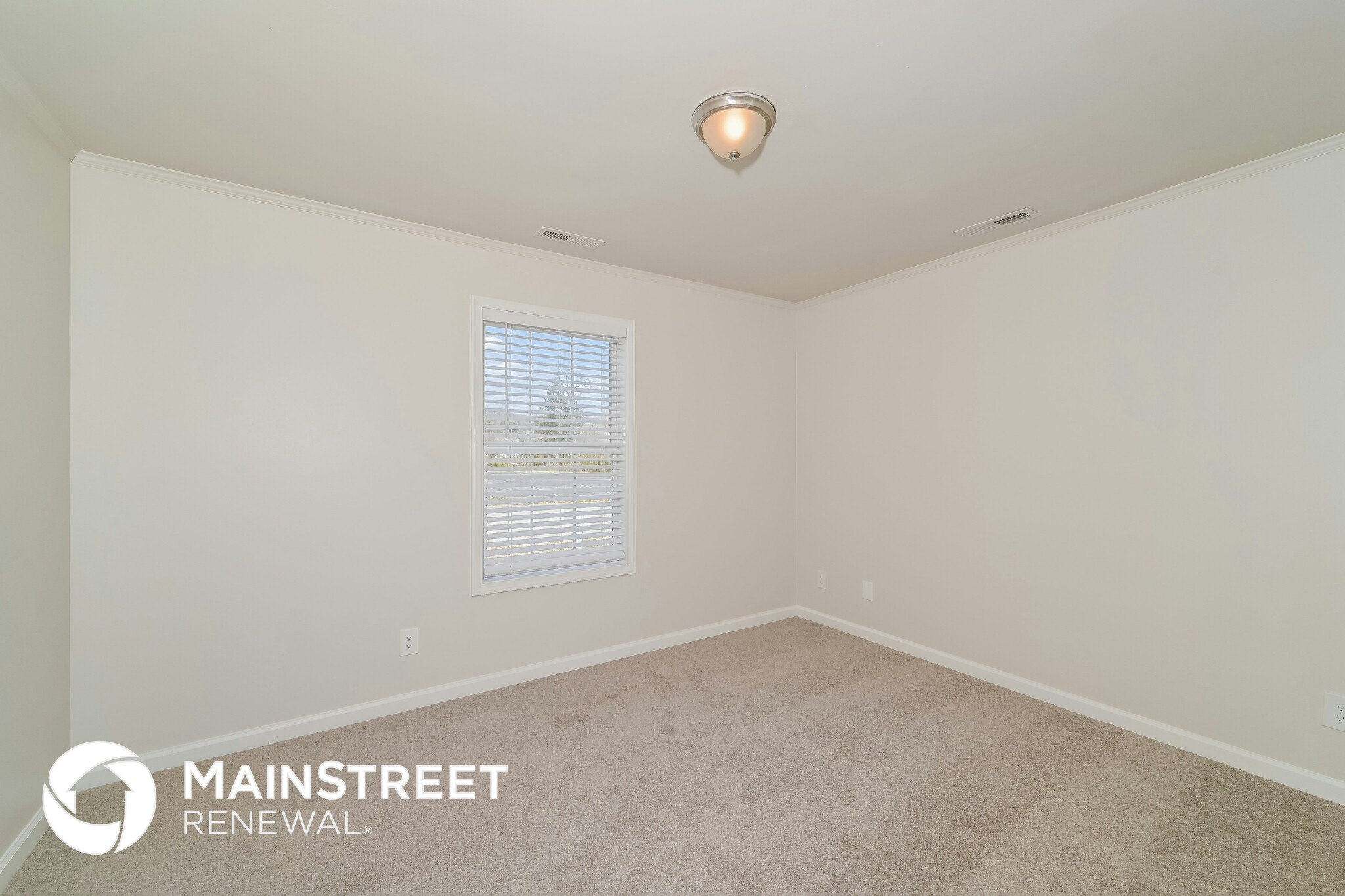 Building Photo - 10520 Lone Star Way