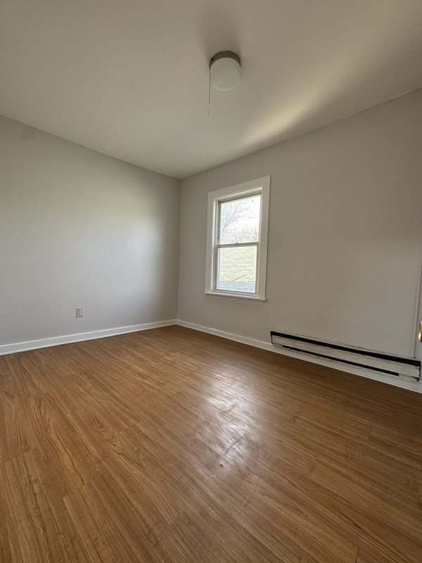 Building Photo - 317 2nd St