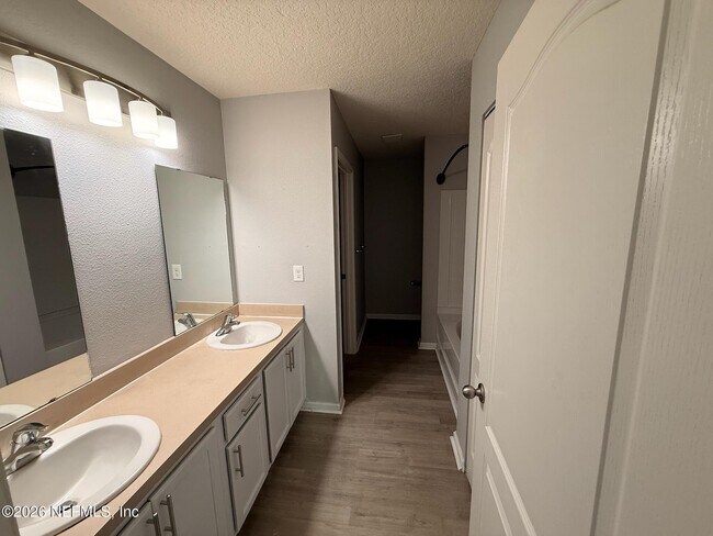 Building Photo - 8607 Dylan Michael Dr