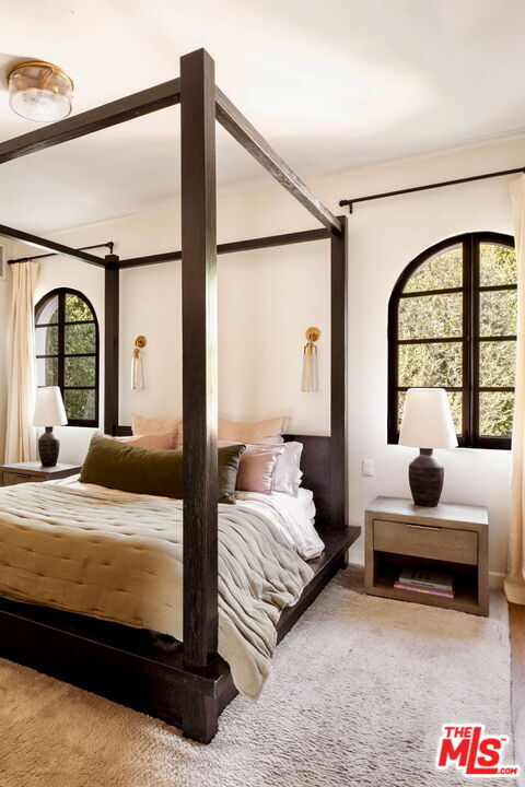 Building Photo - 6677 Maryland Dr