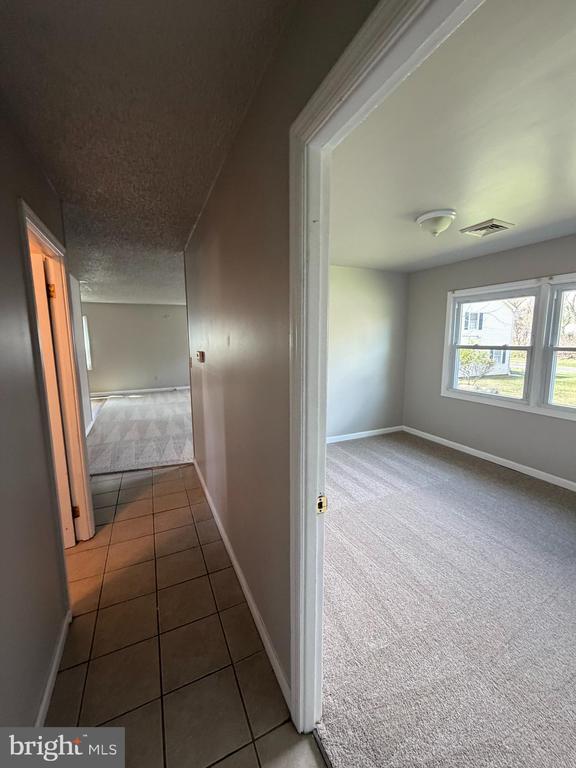 Building Photo - 45 Meribrook Cir