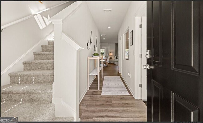 Building Photo - 36 Silverbell Ln NW