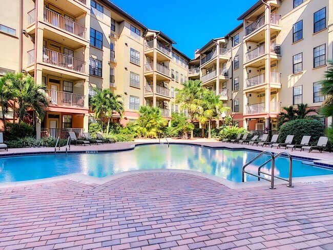 Building Photo - North Quarter of Downtown Orlando, convenient to Ivanhoe District