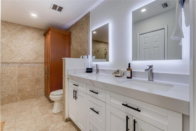 Building Photo - 14517 SW 98th Terrace