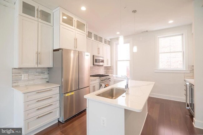 Primary Photo - 1640 19th St NW