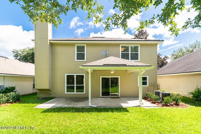 Building Photo - 825 Marjories Way