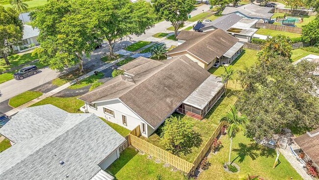 Building Photo - 5700 SW 120th Ave