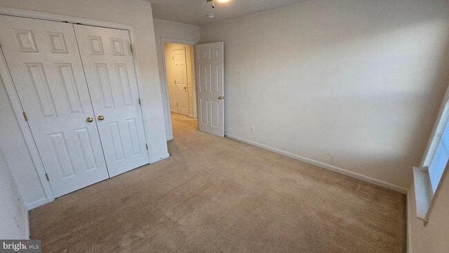 Building Photo - 7007 Courtyard Way