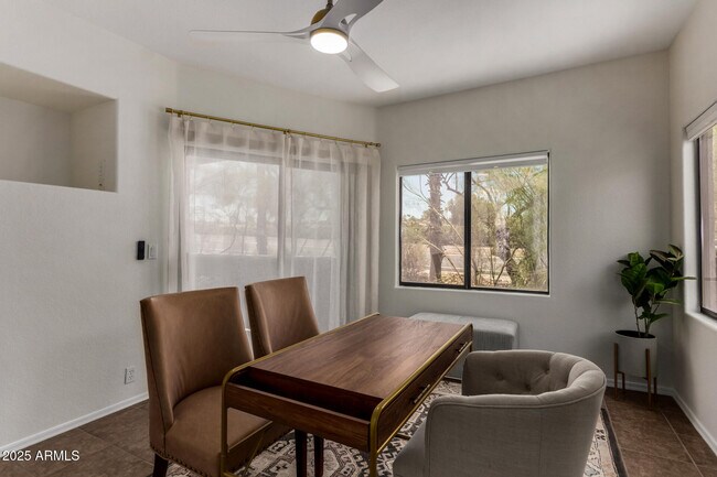 Building Photo - 10401 N Saguaro Blvd