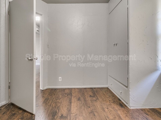 Building Photo - 1321 NW 82nd St