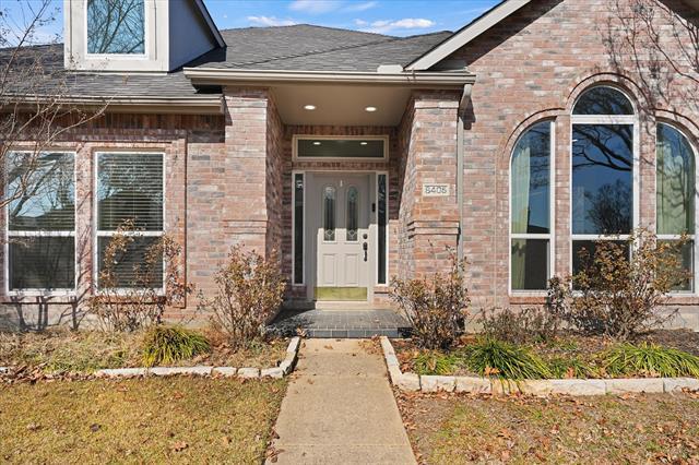 Building Photo - 8405 Greenspoint Dr