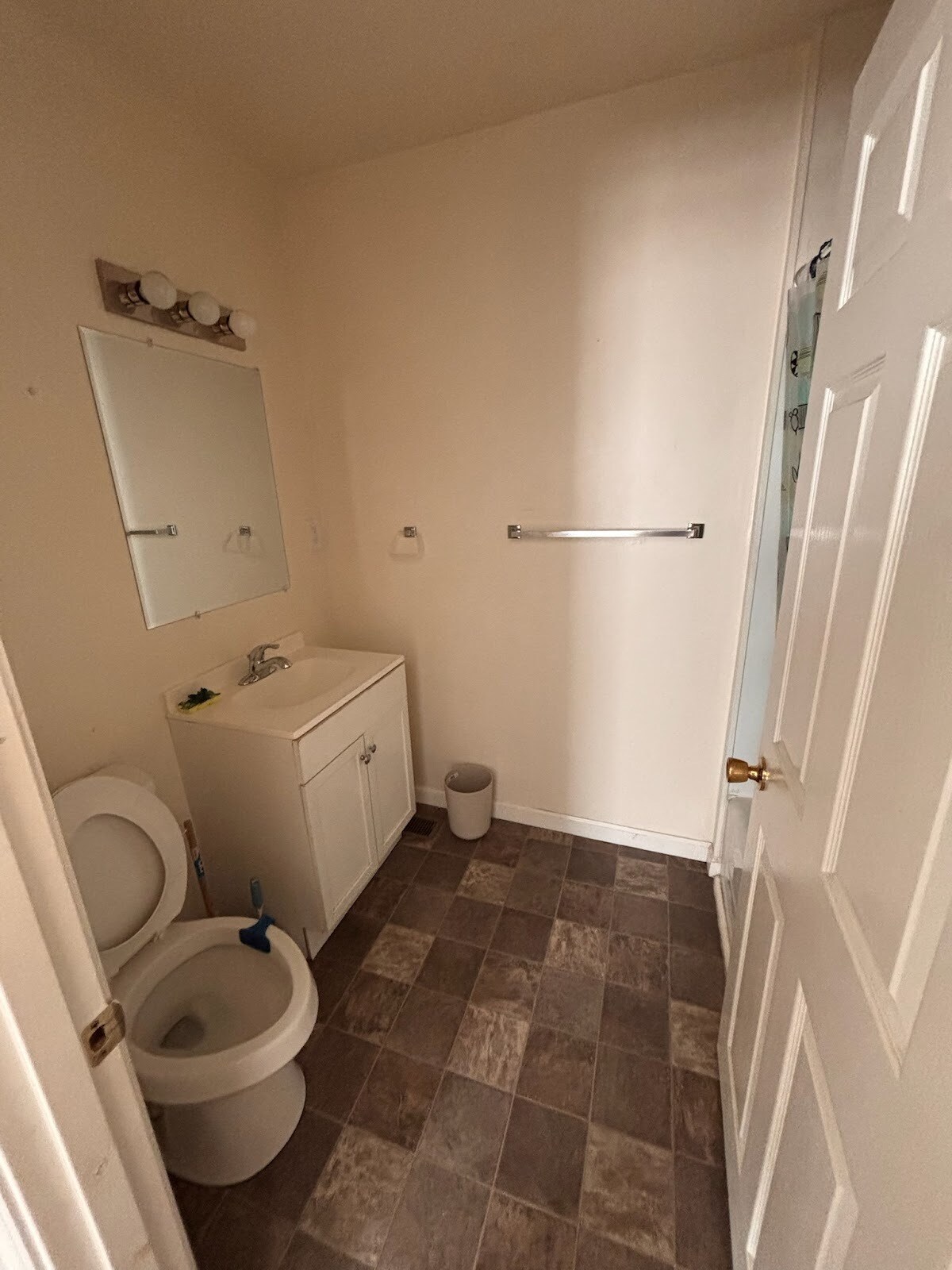 Building Photo - 1524 E Whitmer St