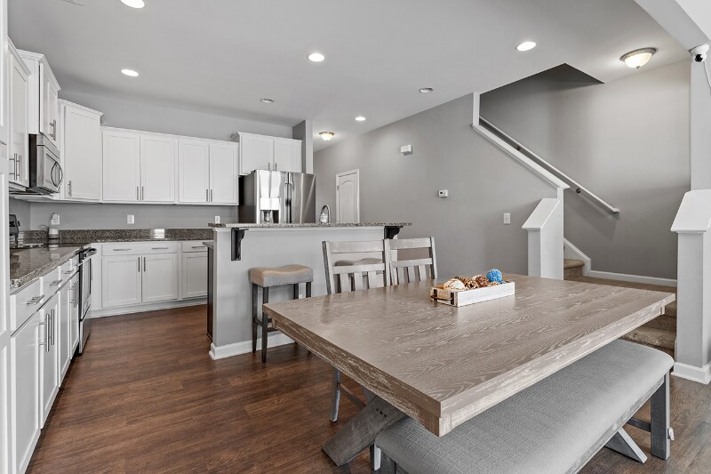 Building Photo - 525 Timpson Ave