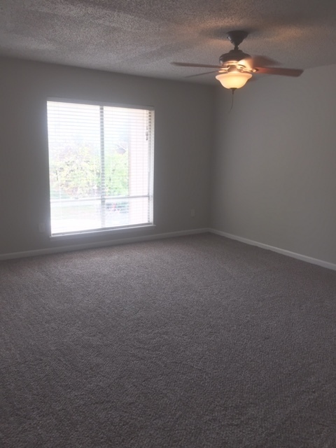 Building Photo - Condo for rent in OKC + 3 bedrooms