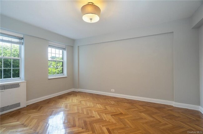 Building Photo - 45 Popham Rd