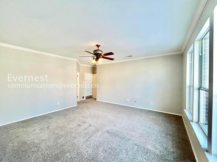 Building Photo - 6 Altman Ct