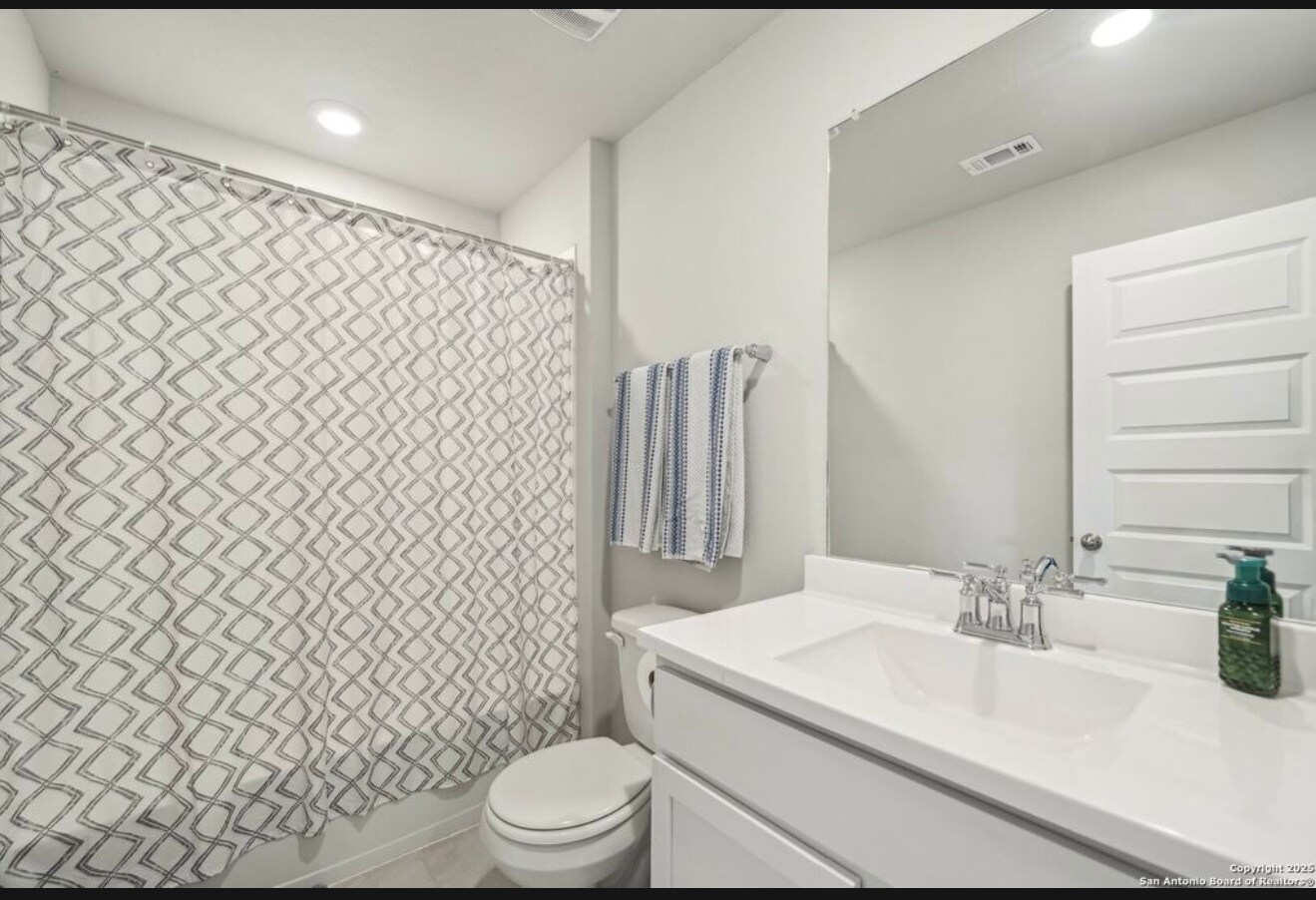 Building Photo - 4538 Nueces Path
