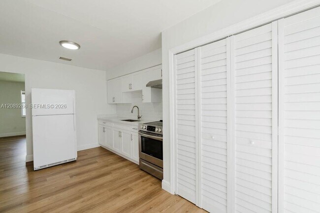 Building Photo - 25505 SW 108th Ave