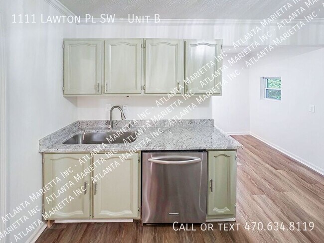 Building Photo - 1111 Lawton Pl SW