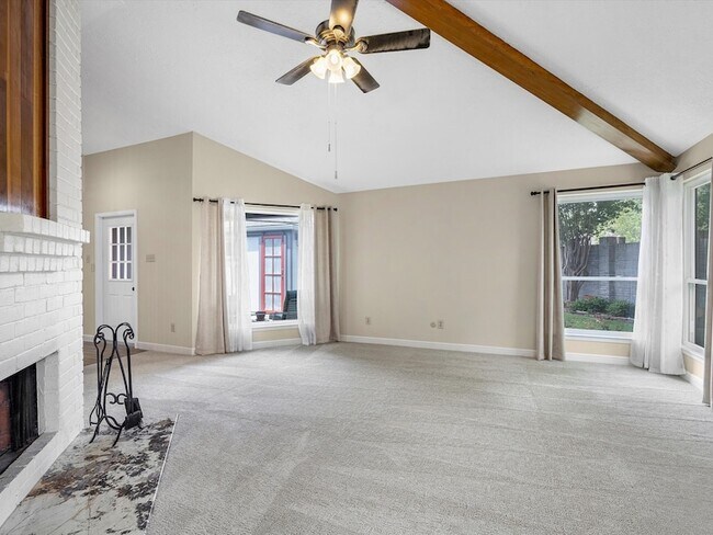 Building Photo - 8327 Silvan Wind Ln