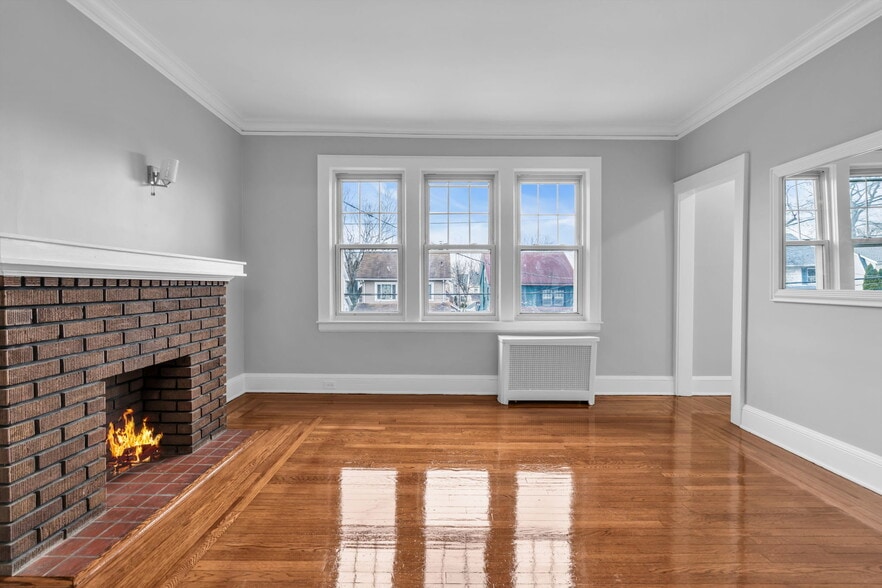 Building Photo - 181 Jacoby Street