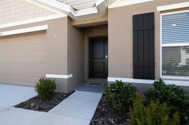 Building Photo - 803 Ace Outlaw Ave