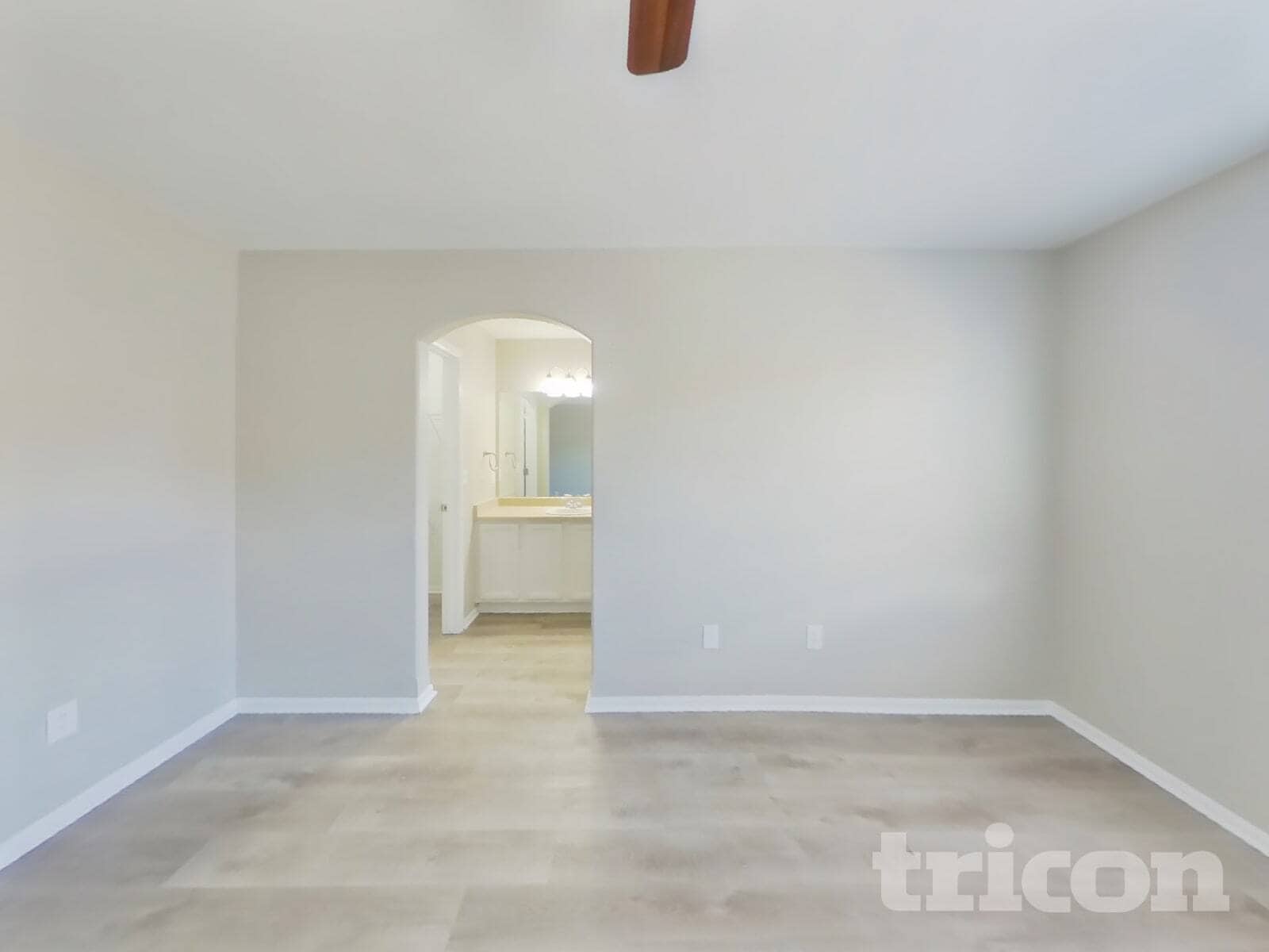 Building Photo - 652 Hailey Glenn View