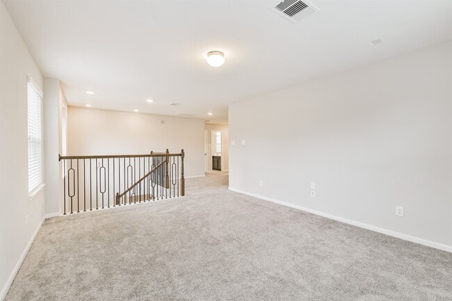 Building Photo - 2036 Elkington Cir