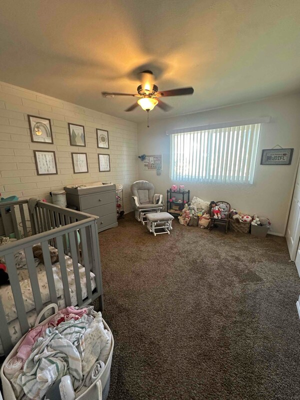Building Photo - 3936 W Solar Dr