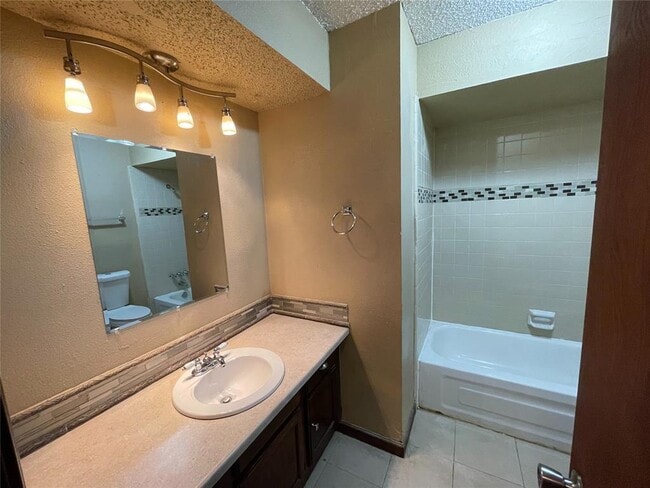 Building Photo - 8717 St George Way