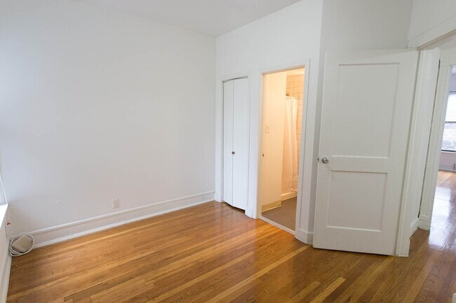 Floorplan - 5335-5345 S. Kimbark Avenue