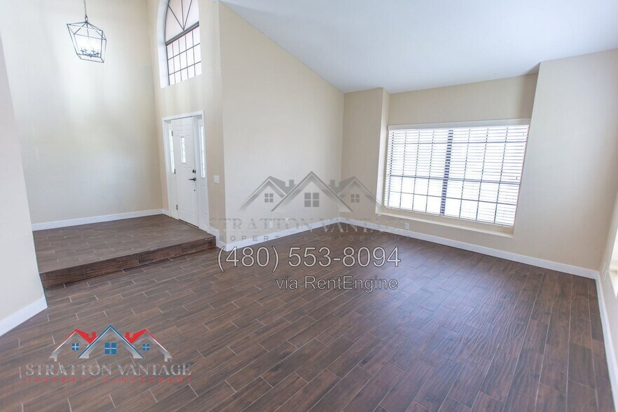 Building Photo - 16806 S 37th Way
