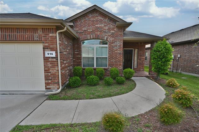 Building Photo - 916 Iona Dr