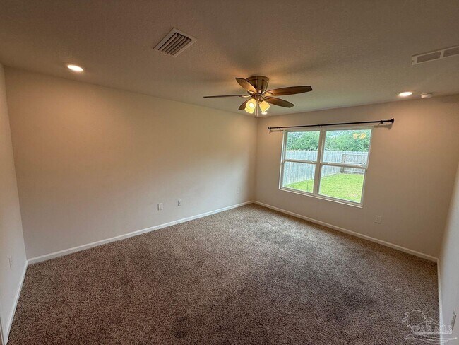 Building Photo - 1933 High Rdg Ct