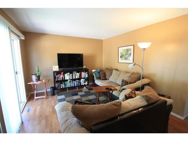 Building Photo - 949 Wescott Trail