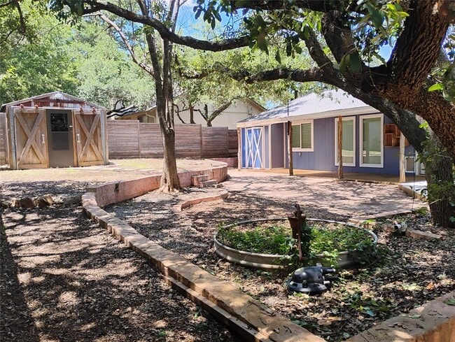 Building Photo - 2018 Ramona Cir