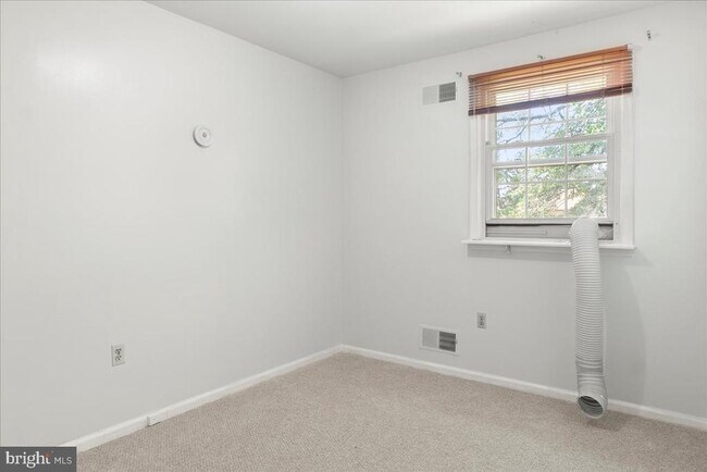 Building Photo - 4708 Sellman Rd