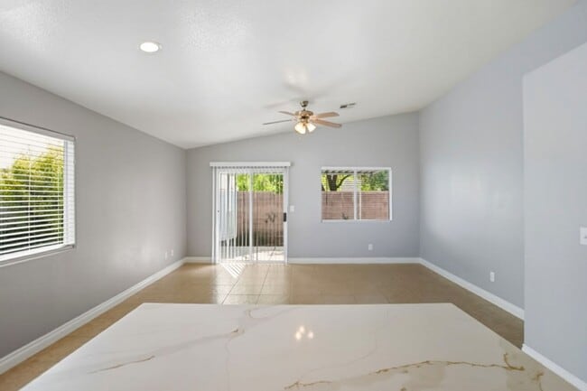 Building Photo - Beautifully Updated 3 Bedroom, Single Story North Las Vegas Home In Gated Community