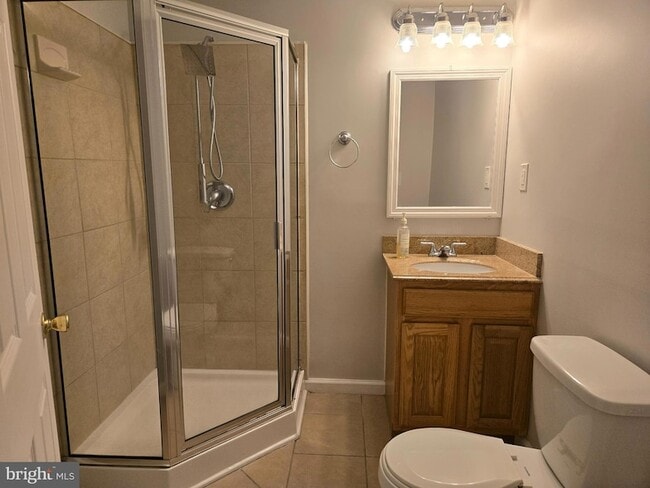 Building Photo - 20535 Strath Haven Dr