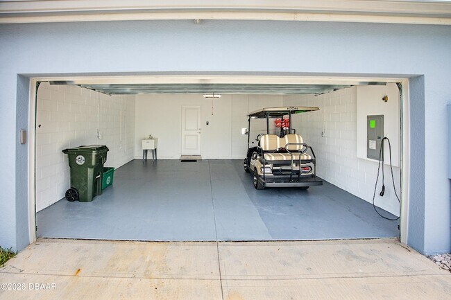 Building Photo - 243 Hang Loose Wy