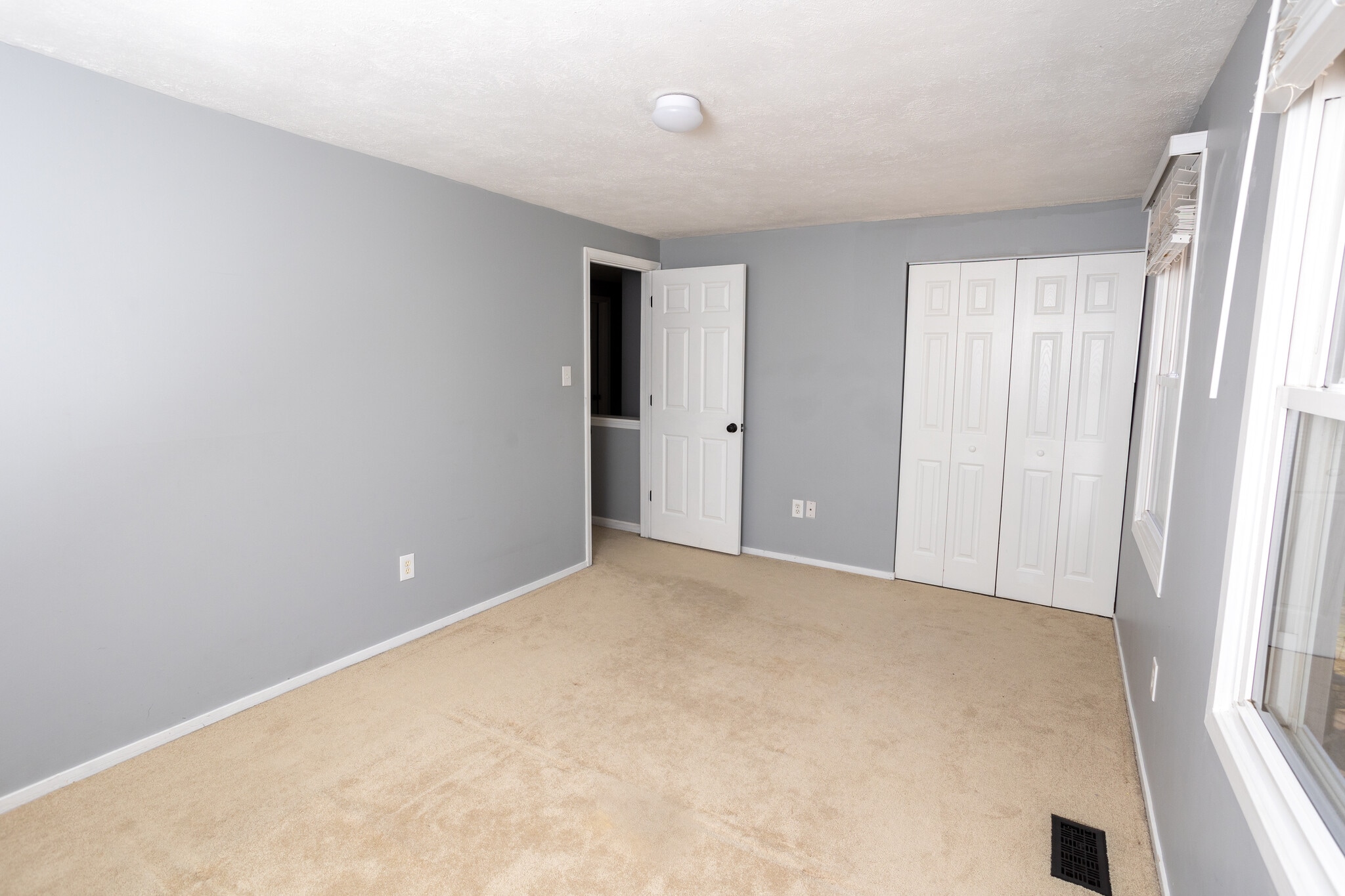 Bedroom 2 - 16003 Fairway Dr