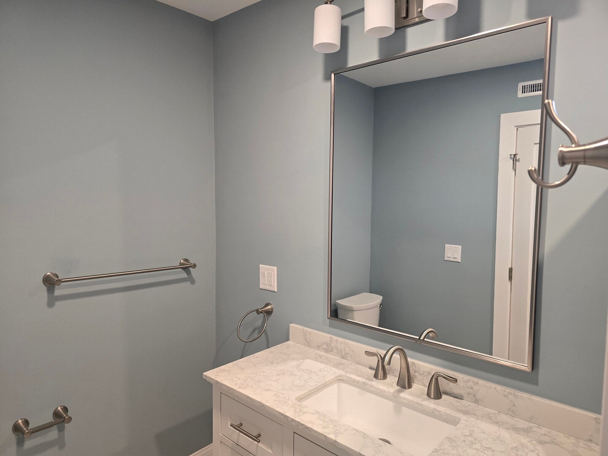 Building Photo - 29 Appleton St