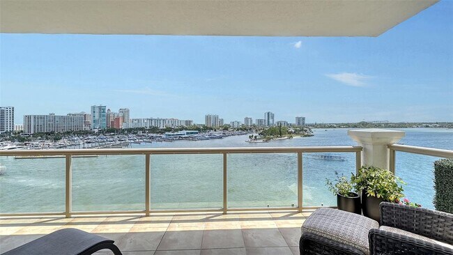 Building Photo - 464 Golden Gate Point