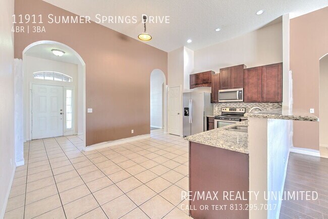 Building Photo - 11911 Summer Springs Dr